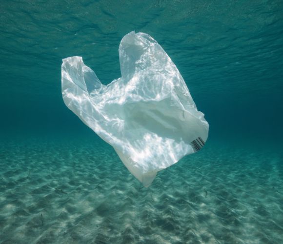 プラスチック特大レジ袋の用途と素材